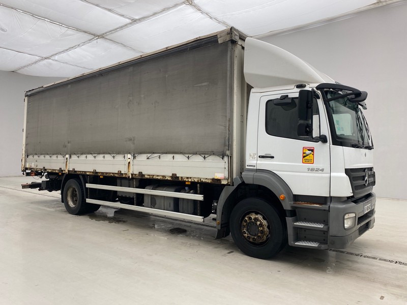 Mercedes-Benz Axor 1824 - Lastbil med presenning: billede 3 Mercedes-Benz Axor 1824 - Lastbil med presenning: billede 3