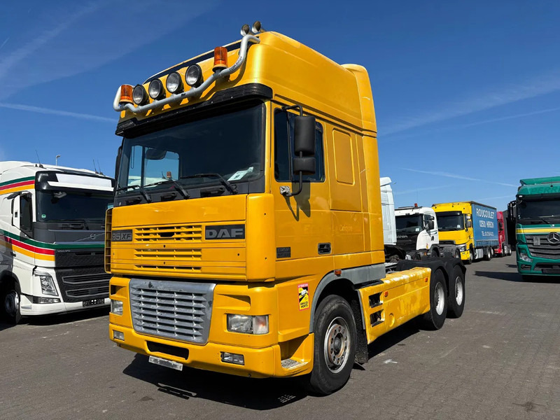 DAF XF 95.530 6X4 Super Spacecab Steelsuspension Manual geabox Euro 3 - Trækker: billede 1 DAF XF 95.530 6X4 Super Spacecab Steelsuspension Manual geabox Euro 3 - Trækker: billede 1