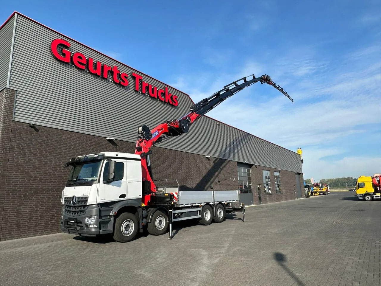 Mercedes-Benz Arocs 3251 8X2 + HMF 7020-K7 FJ 1400-K6 KRAAN/KR - Lastbil med kran: billede 2 Mercedes-Benz Arocs 3251 8X2 + HMF 7020-K7 FJ 1400-K6 KRAAN/KR - Lastbil med kran: billede 2