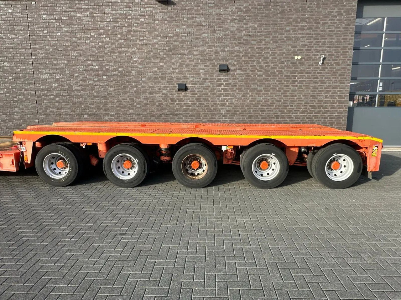 Nooteboom EURO-100-05 DIEPLADER / TIEFLADER / LOW LOADER M - Nedbygget platform sættevogn: billede 4 Nooteboom EURO-100-05 DIEPLADER / TIEFLADER / LOW LOADER M - Nedbygget platform sættevogn: billede 4
