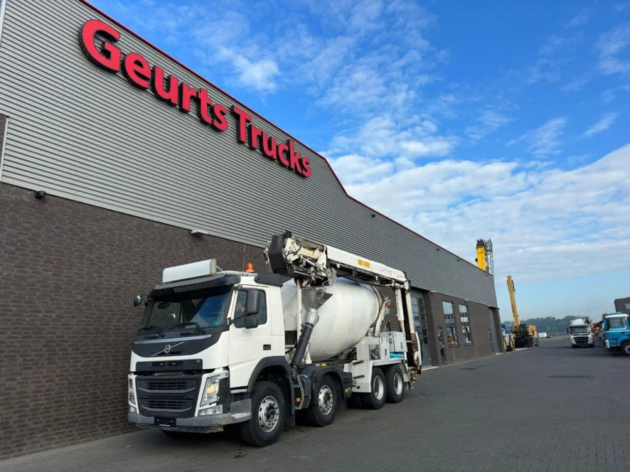 Volvo FM 410 8X4 + STETTER 9 M3 MIXER/MISCHER + THEAM - Betonbil: billede 2 Volvo FM 410 8X4 + STETTER 9 M3 MIXER/MISCHER + THEAM - Betonbil: billede 2