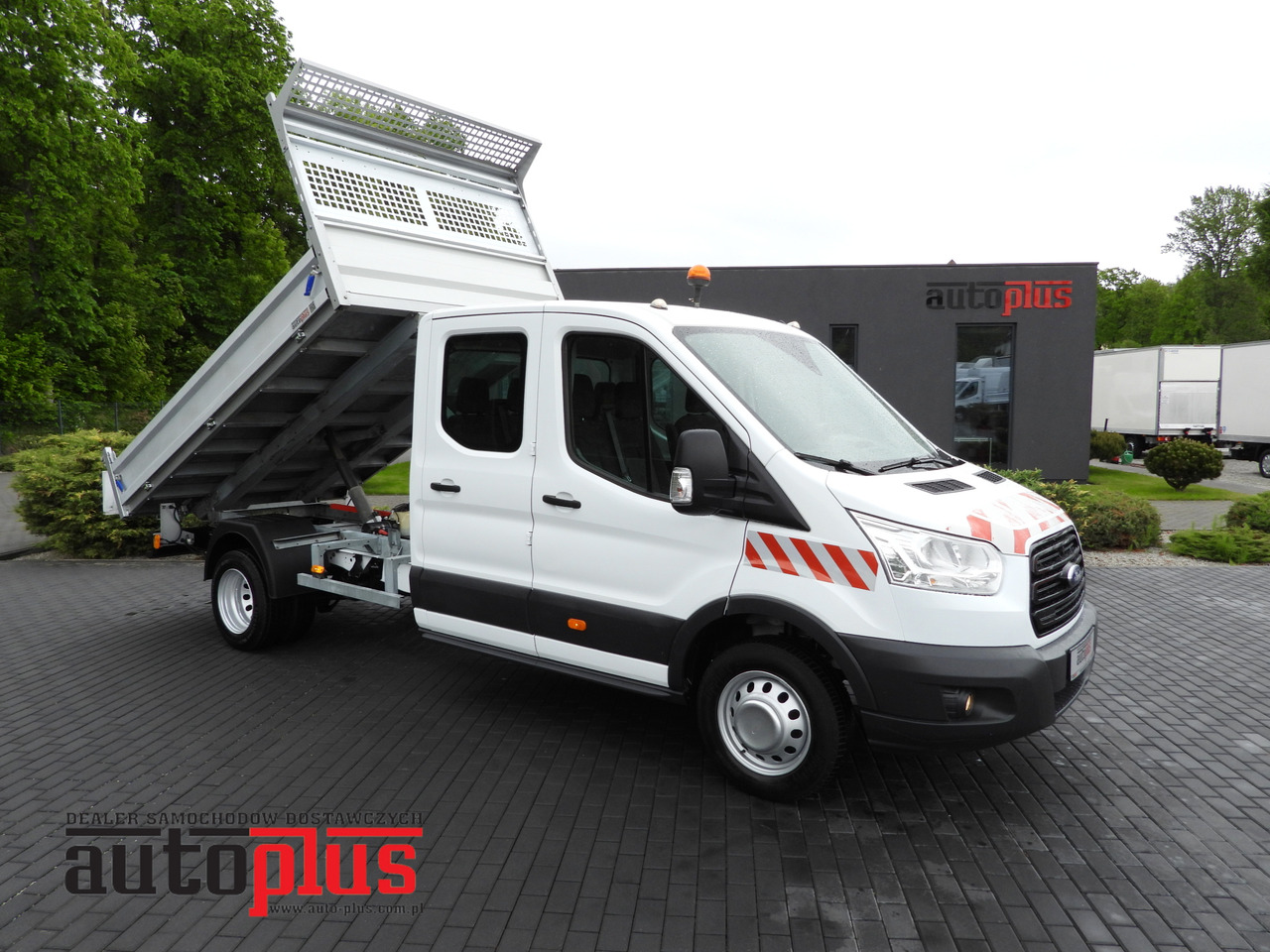 Ford TRANSIT KIPPER DOPPELKABINE DOKA 6 SITZE - Ladbil med tip, Mandskabsbil: billede 1 Ford TRANSIT KIPPER DOPPELKABINE DOKA 6 SITZE - Ladbil med tip, Mandskabsbil: billede 1