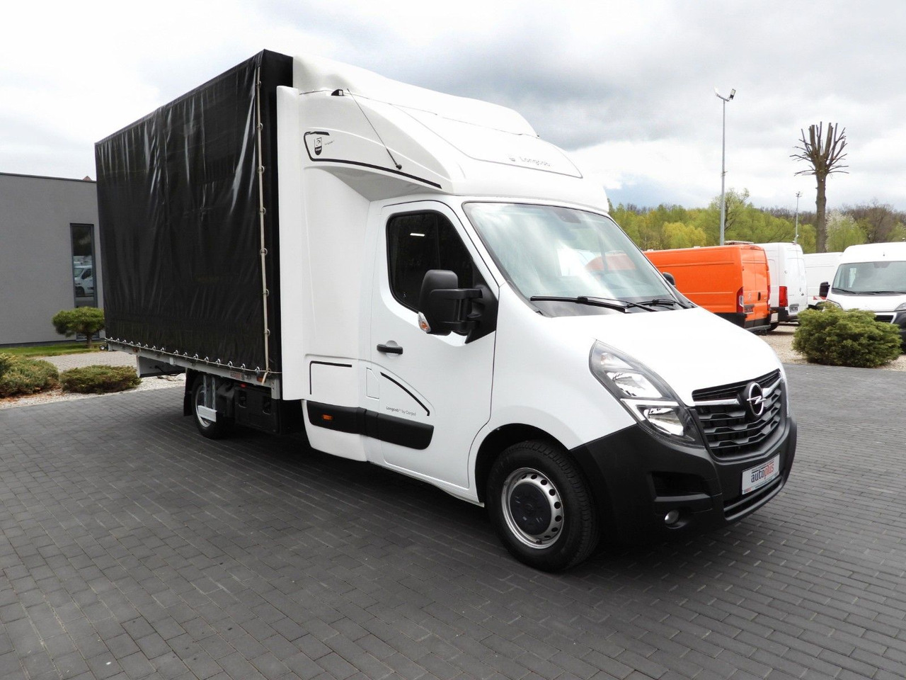 Opel MOVANO PRITSCHE PLANE 10 PALETTEN WEBASTO A/C - Varebil med presenning, Mandskabsbil: billede 4 Opel MOVANO PRITSCHE PLANE 10 PALETTEN WEBASTO A/C - Varebil med presenning, Mandskabsbil: billede 4
