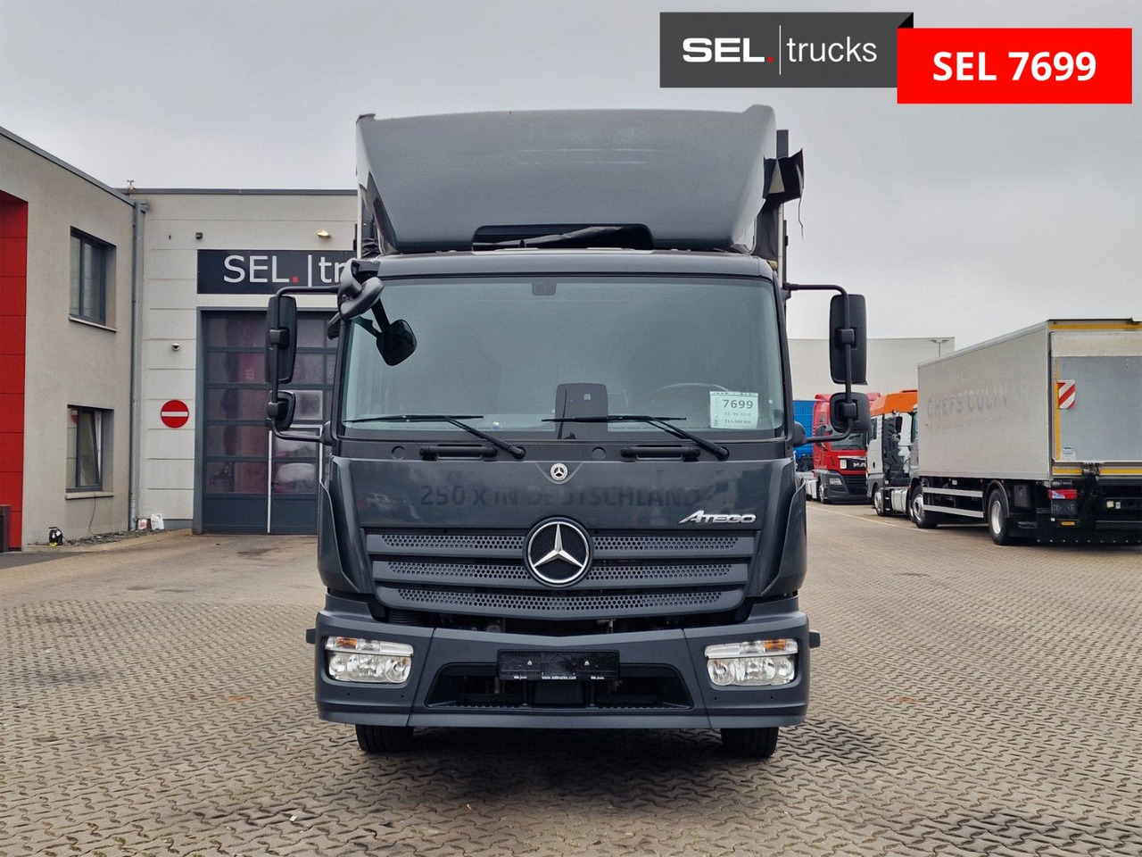 Mercedes-Benz Atego 1221 / Ladebordwand - Lastbil med presenning: billede 2 Mercedes-Benz Atego 1221 / Ladebordwand - Lastbil med presenning: billede 2