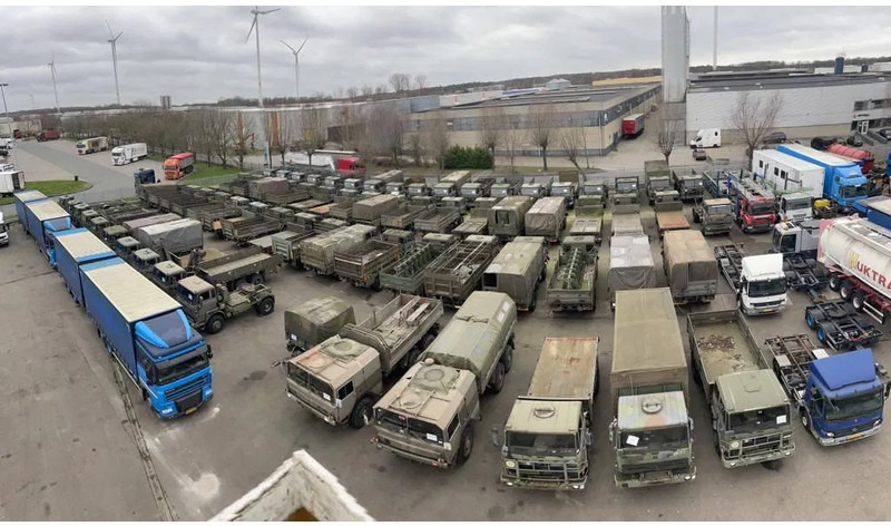 DAF YA 4X4 50 X TRUCKS FOR SALE - Lastbil: billede 1 DAF YA 4X4 50 X TRUCKS FOR SALE - Lastbil: billede 1