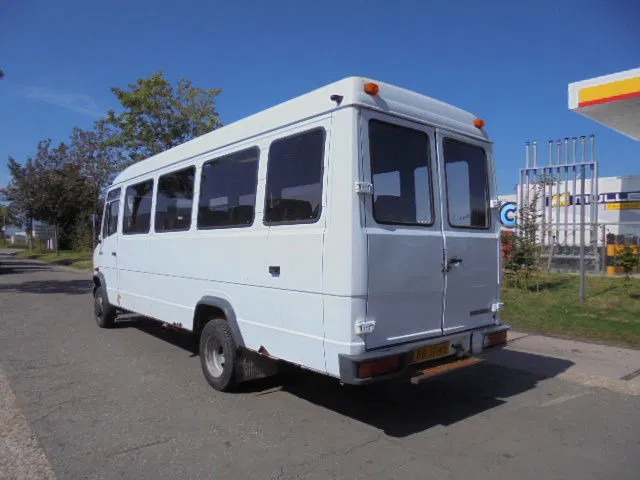 Mercedes-Benz 609D - Minibus, Persontransport: billede 5 Mercedes-Benz 609D - Minibus, Persontransport: billede 5