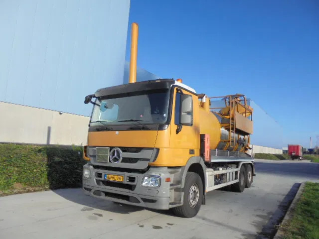 Mercedes-Benz Actros 2532 LENA ADR - Slamsugemaskine: billede 1 Mercedes-Benz Actros 2532 LENA ADR - Slamsugemaskine: billede 1