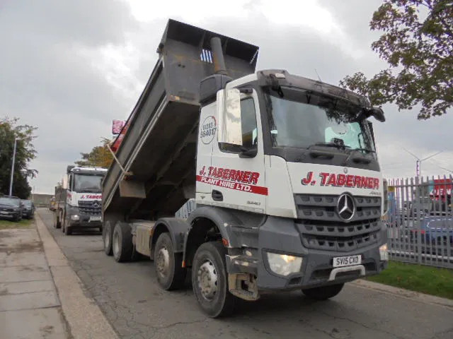 Mercedes-Benz Arocs 3243 K 8X4 - Tipvogn lastbil: billede 3 Mercedes-Benz Arocs 3243 K 8X4 - Tipvogn lastbil: billede 3