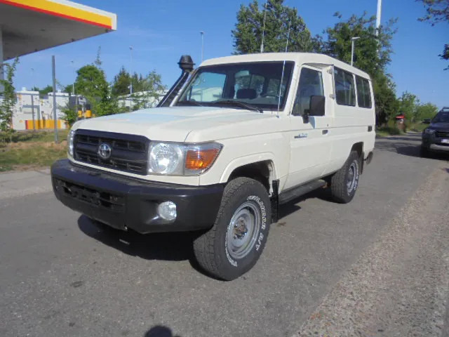 Toyota Land Cruiser HZJ78L 4X4 EXPORT OUTSIDE EU ONLY - Bil: billede 1 Toyota Land Cruiser HZJ78L 4X4 EXPORT OUTSIDE EU ONLY - Bil: billede 1