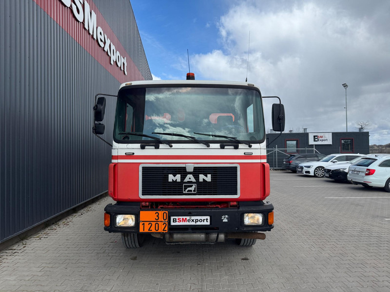 MAN 18.232, 14140 liter - Tankbil: billede 3 MAN 18.232, 14140 liter - Tankbil: billede 3