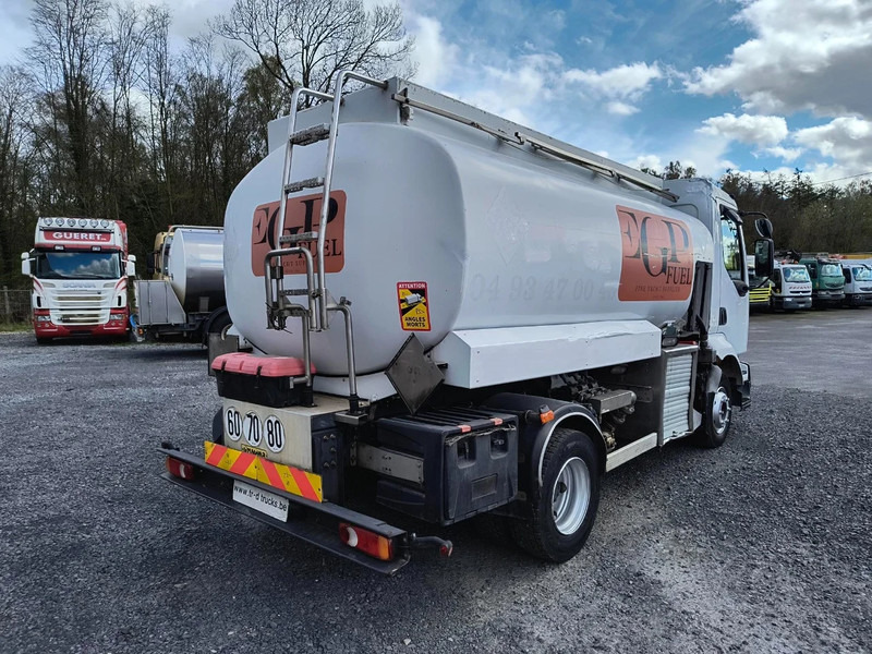 Renault Midlum 220 8000L FUEL / CARBURANT TANK - 3 COMP/ A LAMES - Tankbil: billede 5 Renault Midlum 220 8000L FUEL / CARBURANT TANK - 3 COMP/ A LAMES - Tankbil: billede 5