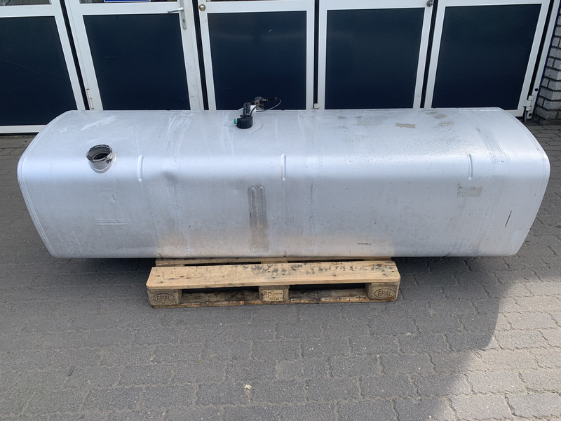 DAF - Brændstoftank for Lastbil: billede 1 DAF - Brændstoftank for Lastbil: billede 1