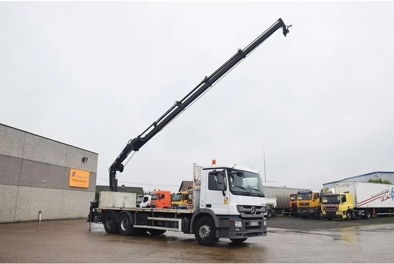 Mercedes-Benz Actros 2641 - Lastbil med lad, Lastbil med kran: billede 1 Mercedes-Benz Actros 2641 - Lastbil med lad, Lastbil med kran: billede 1