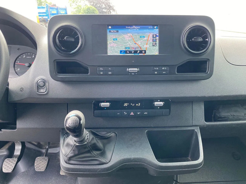 Mercedes-Benz Sprinter 317 L2H2*NEW Carrier xarios 350 -18°C*achteruitrijcamera*navigatie*zetelverwarming*360° camera - Kølebil: billede 5 Mercedes-Benz Sprinter 317 L2H2*NEW Carrier xarios 350 -18°C*achteruitrijcamera*navigatie*zetelverwarming*360° camera - Kølebil: billede 5