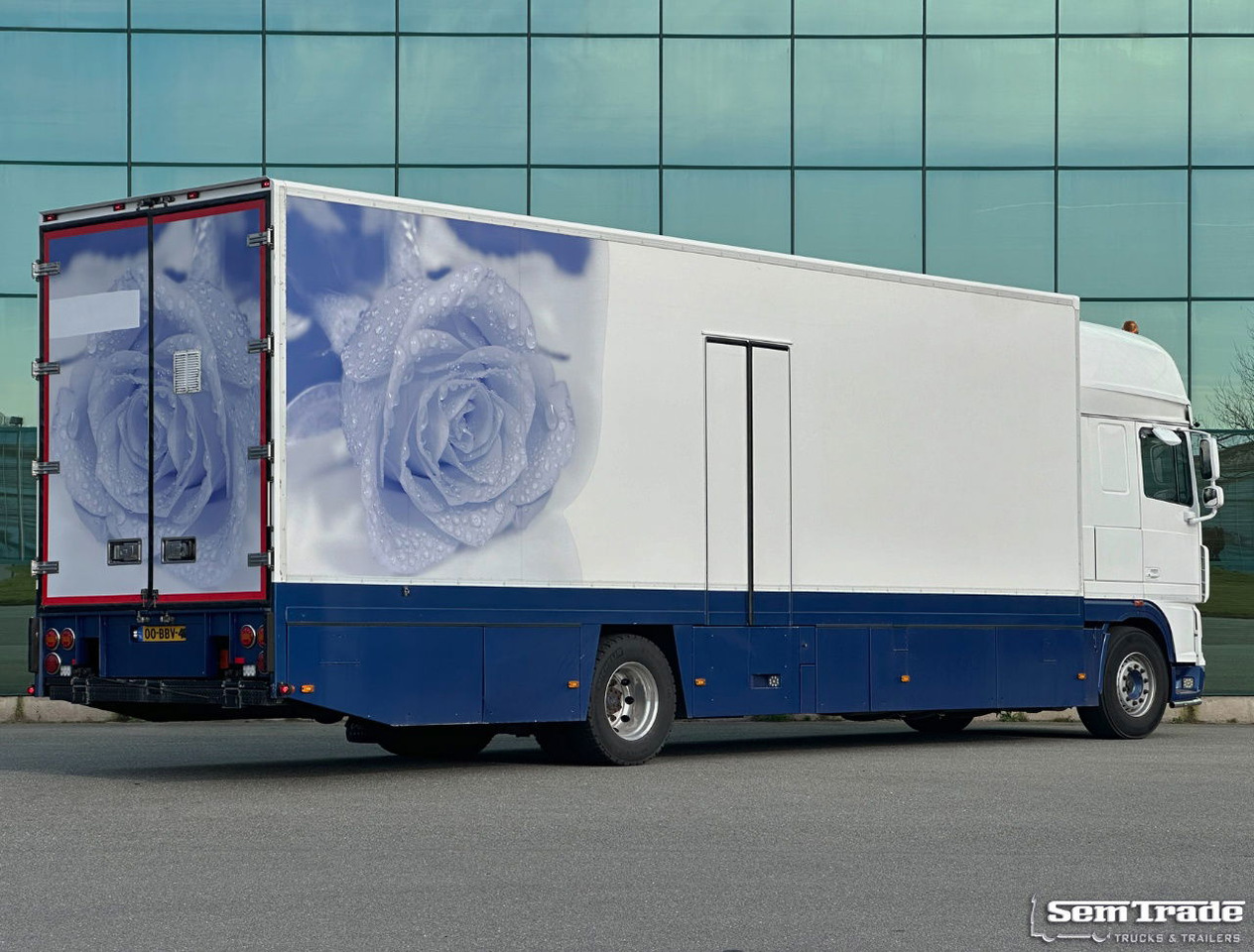 DAF XF 105.460 SSC 7 Karren BAK Bloemen Verkoop Koeling Klep Kachel - Kølevogn lastbil: billede 4 DAF XF 105.460 SSC 7 Karren BAK Bloemen Verkoop Koeling Klep Kachel - Kølevogn lastbil: billede 4