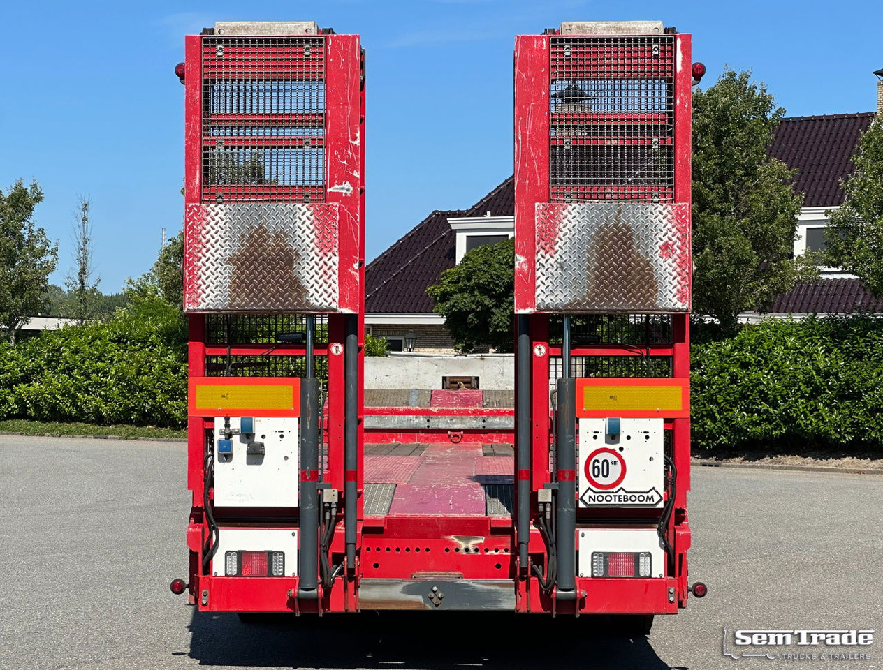 Nooteboom OSD-48-003 Semi 3 Axles Hydraulic Ramps Hinge TOP Condition - Nedbygget platform sættevogn: billede 4 Nooteboom OSD-48-003 Semi 3 Axles Hydraulic Ramps Hinge TOP Condition - Nedbygget platform sættevogn: billede 4