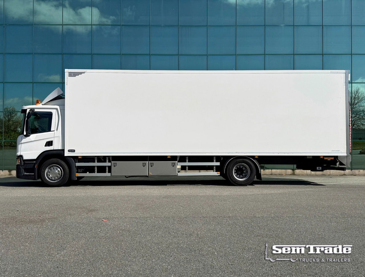 Scania P320 Heiwo 16 Karrenbak 275 CM Hoog Kachel 2.500 KG Klep Super Staat - Lastbil varevogn: billede 2 Scania P320 Heiwo 16 Karrenbak 275 CM Hoog Kachel 2.500 KG Klep Super Staat - Lastbil varevogn: billede 2