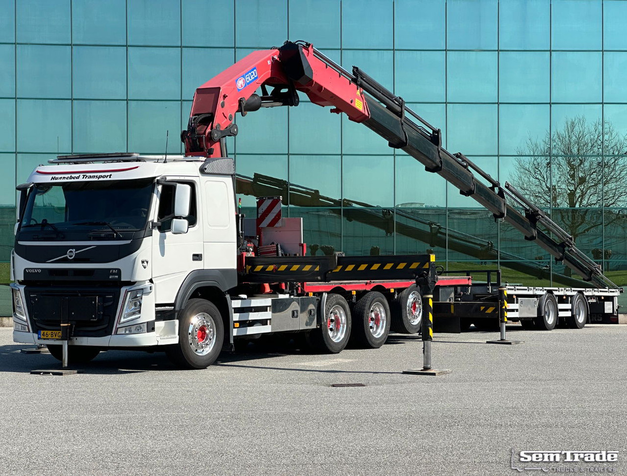 Volvo FMX 540 8X4 HMF 6020 K8 Kraan 231.000 KM + 2023 Sterk Trailer Super Condit - Lastbil med kran: billede 1 Volvo FMX 540 8X4 HMF 6020 K8 Kraan 231.000 KM + 2023 Sterk Trailer Super Condit - Lastbil med kran: billede 1