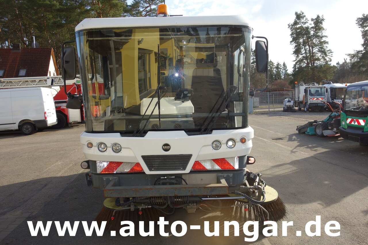 Ravo CR 540 Bj. 2013 Kehrmschine Straßenkehrer Streetsweeper Kommunalfahrzeug - Fejebil: billede 2 Ravo CR 540 Bj. 2013 Kehrmschine Straßenkehrer Streetsweeper Kommunalfahrzeug - Fejebil: billede 2
