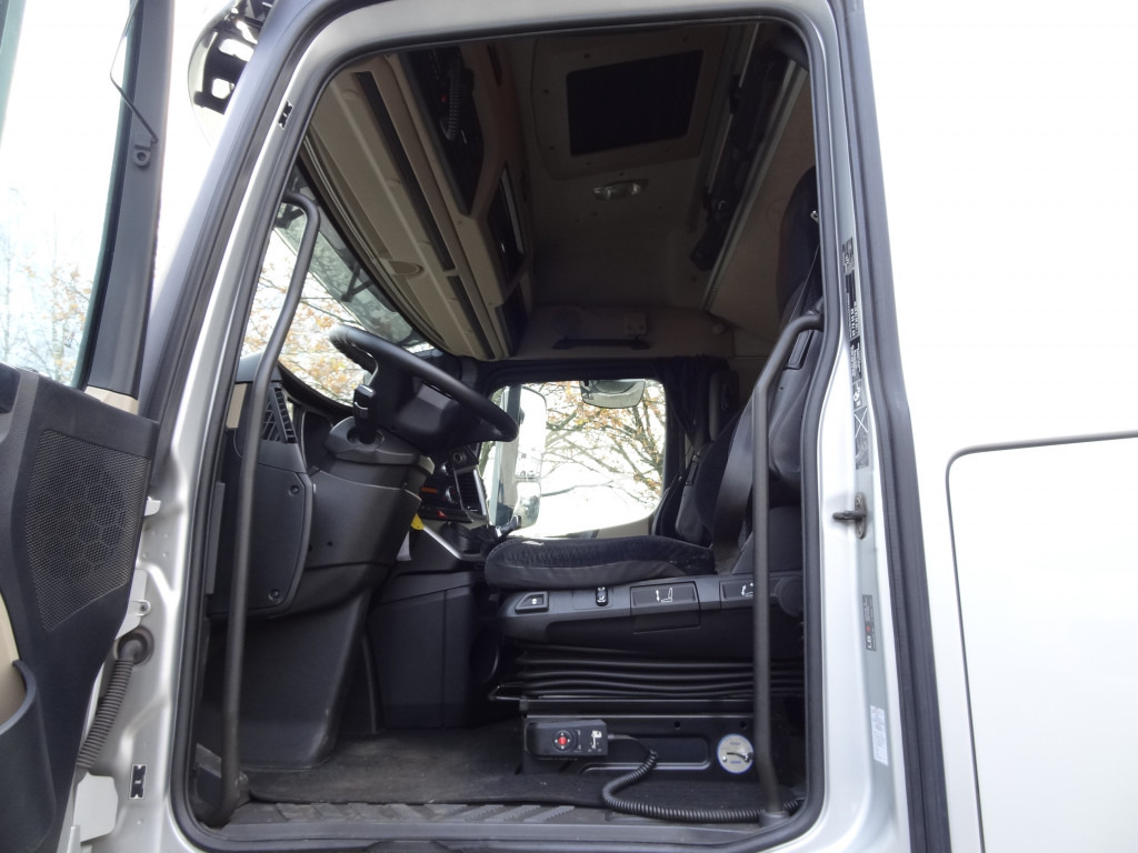 Mercedes-Benz Actros 1842LS Kran HMF 2020 bis 18 Meter - Trækker: billede 5 Mercedes-Benz Actros 1842LS Kran HMF 2020 bis 18 Meter - Trækker: billede 5