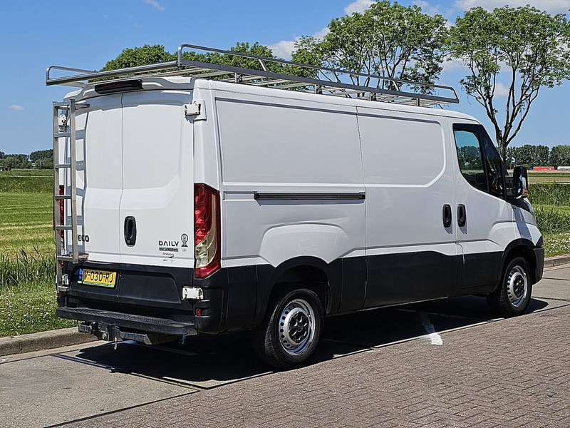 Iveco Daily 35 S - Varevogn: billede 3 Iveco Daily 35 S - Varevogn: billede 3