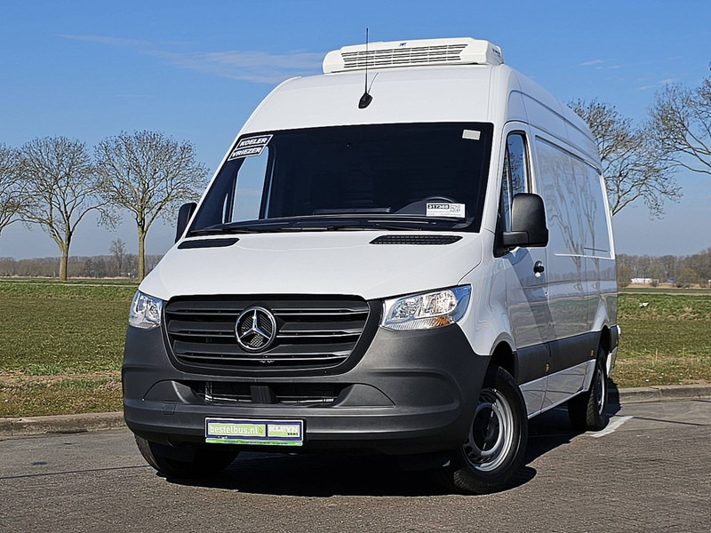 Mercedes-Benz Sprinter 317 L2H2 Koeler 3.5t-Trh - Kølebil: billede 1 Mercedes-Benz Sprinter 317 L2H2 Koeler 3.5t-Trh - Kølebil: billede 1