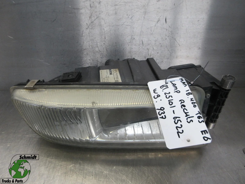 MAN 81.25101-6522 // 81.25101- 6798 // MISLAMP MAN TGS EURO 6 - Tågelygte for Lastbil: billede 1 MAN 81.25101-6522 // 81.25101- 6798 // MISLAMP MAN TGS EURO 6 - Tågelygte for Lastbil: billede 1