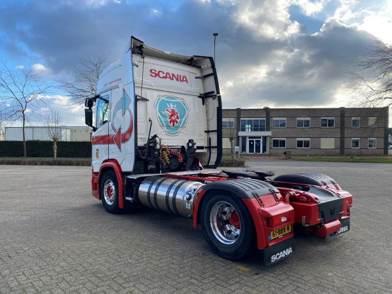 Scania NGS R410 / RETARDER / PARKCOOL / NL TRUCK / LNG / LEATHER / ALCOA / TUV:15-04-2025 / AUTOMATIC / EURO-6 / 2021 / 2X ON STOCK - Trækker: billede 3 Scania NGS R410 / RETARDER / PARKCOOL / NL TRUCK / LNG / LEATHER / ALCOA / TUV:15-04-2025 / AUTOMATIC / EURO-6 / 2021 / 2X ON STOCK - Trækker: billede 3