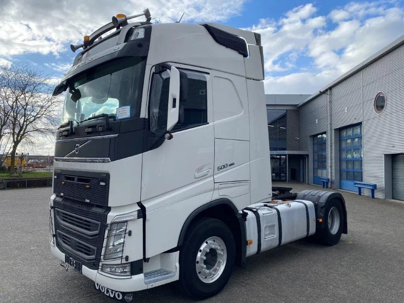 Volvo FH4-500 / VEB+ / HYDRAULICS / LWDS / I-PARCOOL / FRIDGE / AUTOMATIC / EURO-6 / 2018 - Trækker: billede 1 Volvo FH4-500 / VEB+ / HYDRAULICS / LWDS / I-PARCOOL / FRIDGE / AUTOMATIC / EURO-6 / 2018 - Trækker: billede 1