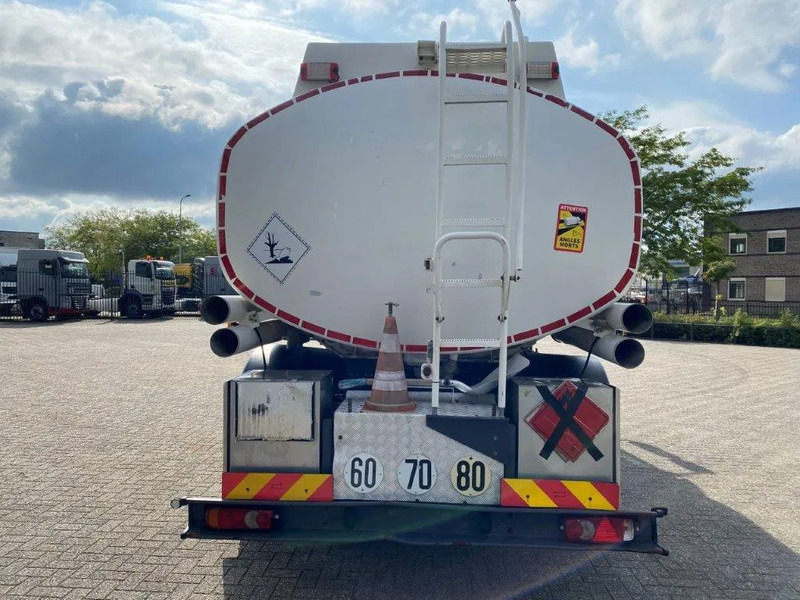 Volvo FL7-290 / 5 COMPARTIMENTS / 13000 LITER TOTAL / PUMP / ONLY:288120 KM / AUTOMATIC / EURO-5 / 2009 - Tankbil: billede 4 Volvo FL7-290 / 5 COMPARTIMENTS / 13000 LITER TOTAL / PUMP / ONLY:288120 KM / AUTOMATIC / EURO-5 / 2009 - Tankbil: billede 4