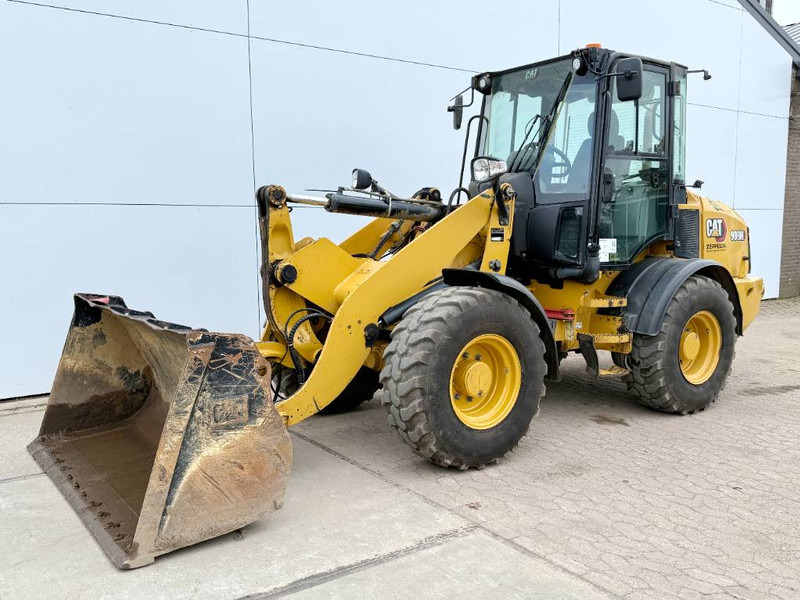 Cat 908M - German Machine / Quick Coupler - Gummihjulslæsser: billede 2 Cat 908M - German Machine / Quick Coupler - Gummihjulslæsser: billede 2