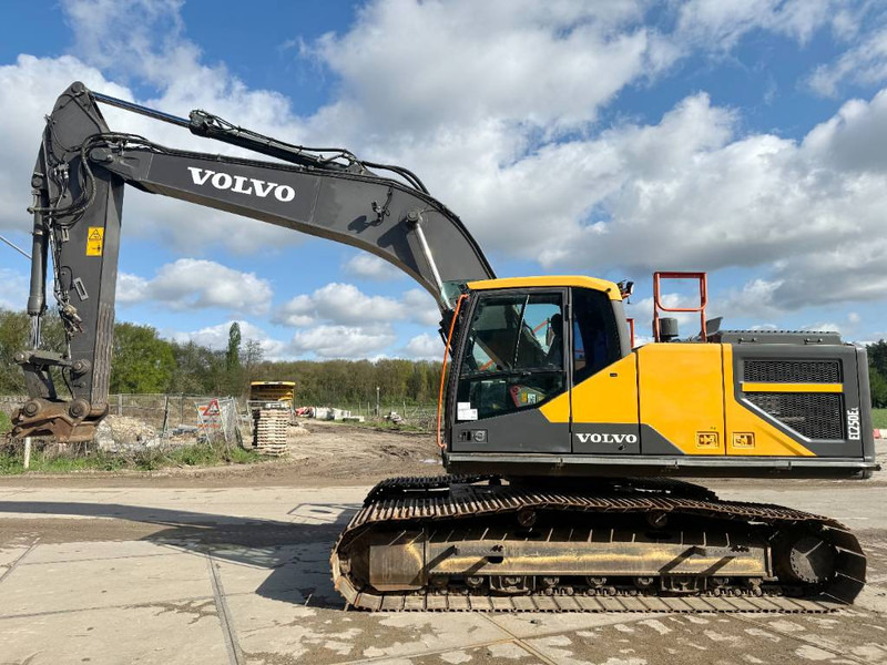 Volvo EC250EL - Hamer Lines / Quick Coupler - Bæltegravemaskine: billede 1 Volvo EC250EL - Hamer Lines / Quick Coupler - Bæltegravemaskine: billede 1