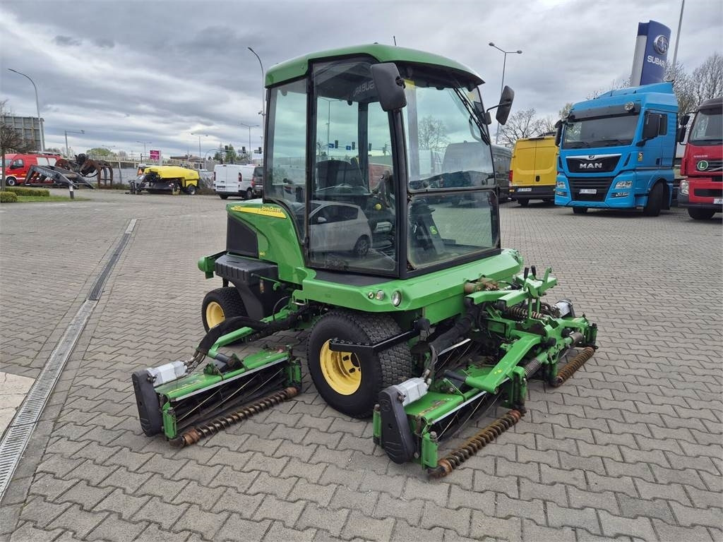 John Deere 1905 4WD / 2010 / SERVICED / CABIN! - Plæneklipper: billede 4 John Deere 1905 4WD / 2010 / SERVICED / CABIN! - Plæneklipper: billede 4