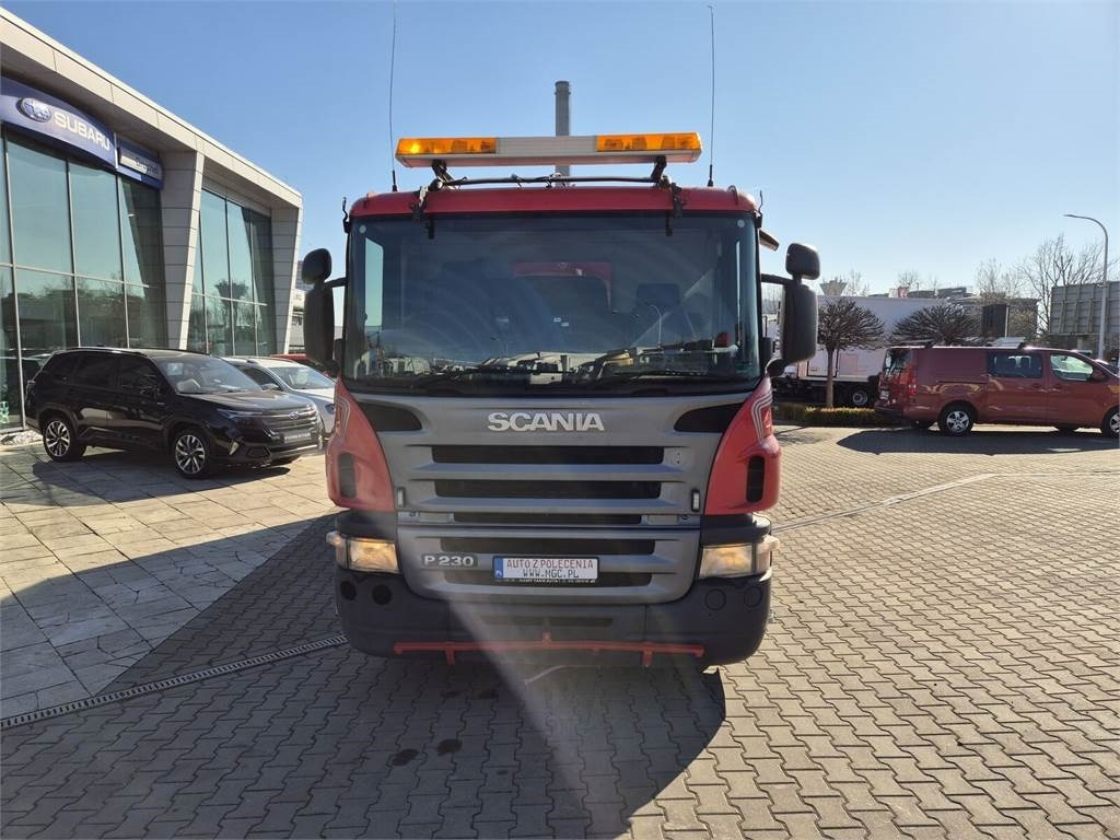 Scania P 230/ 4X2 / SWEEPER / JOHNSTON VX800 / SPRAYER / - Fejebil: billede 3 Scania P 230/ 4X2 / SWEEPER / JOHNSTON VX800 / SPRAYER / - Fejebil: billede 3