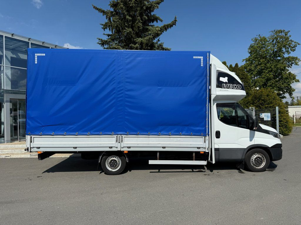 Iveco 35S18 Daily - Varebil med presenning: billede 3 Iveco 35S18 Daily - Varebil med presenning: billede 3