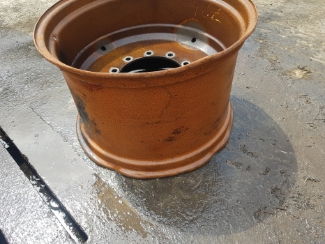 Fendt 724 S4 Massey Ferguson Front Wheel Rim W18x28 H718701024018 - Fælg for Traktor: billede 5 Fendt 724 S4 Massey Ferguson Front Wheel Rim W18x28 H718701024018 - Fælg for Traktor: billede 5