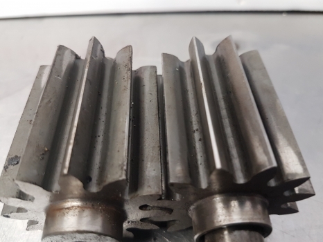 Ford 5640, 6640, 7740, 7840, 8240 Hydraulic Pump Gear And Shaft Z12 F1nne866aa - Hydraulikpumpe for Traktor: billede 4 Ford 5640, 6640, 7740, 7840, 8240 Hydraulic Pump Gear And Shaft Z12 F1nne866aa - Hydraulikpumpe for Traktor: billede 4