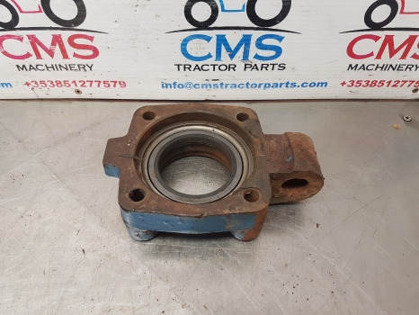 Ford 7610, Ts110, 115, Ts90, Ts80 Pto Shaft Retainer 8399769, D9nnn759aa - Transmission: billede 2 Ford 7610, Ts110, 115, Ts90, Ts80 Pto Shaft Retainer 8399769, D9nnn759aa - Transmission: billede 2