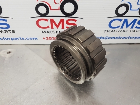 Ford Tw5, Tw35, 8530, 8730, Tw, 30 S. Coupling Sliding Gear 83933554, D8nn7106ca - Kardanaksel for Traktor: billede 4 Ford Tw5, Tw35, 8530, 8730, Tw, 30 S. Coupling Sliding Gear 83933554, D8nn7106ca - Kardanaksel for Traktor: billede 4