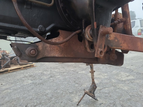 Massey Ferguson 4255 Pick Up Hitch For Parts - Ramme/ Chassis for Landbrugsmaskine: billede 4 Massey Ferguson 4255 Pick Up Hitch For Parts - Ramme/ Chassis for Landbrugsmaskine: billede 4