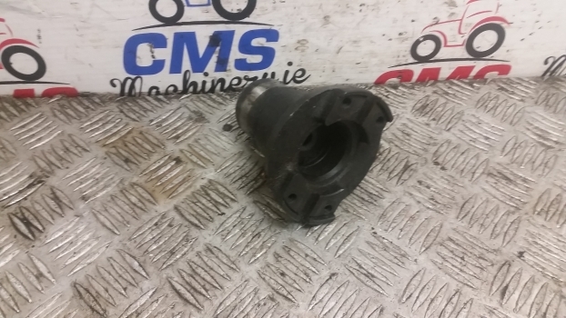New Holland T5.100, T5.110, T5.120 4wd Propeller Shaft Hub 47669813 - Kardanaksel for Traktor: billede 2 New Holland T5.100, T5.110, T5.120 4wd Propeller Shaft Hub 47669813 - Kardanaksel for Traktor: billede 2