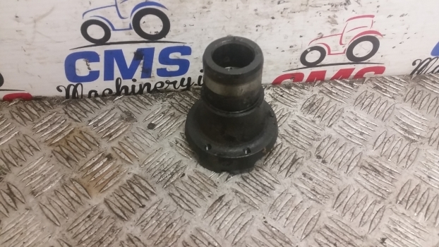 New Holland T5.100, T5.110, T5.120 4wd Propeller Shaft Hub 47669813 - Kardanaksel for Traktor: billede 3 New Holland T5.100, T5.110, T5.120 4wd Propeller Shaft Hub 47669813 - Kardanaksel for Traktor: billede 3