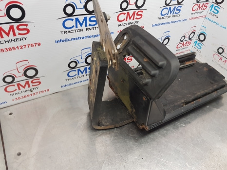 New Holland T5.95, T5, Case Battery Tray, Support 84535790, 84535783, 84536561 - Batteri for Landbrugsmaskine: billede 4 New Holland T5.95, T5, Case Battery Tray, Support 84535790, 84535783, 84536561 - Batteri for Landbrugsmaskine: billede 4