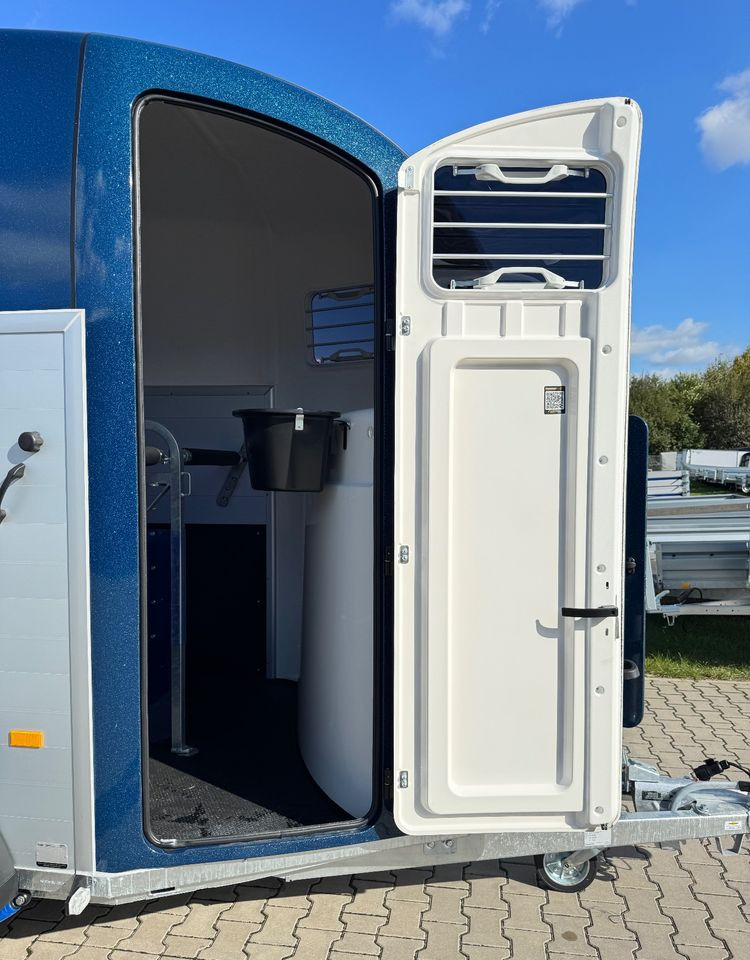 HUMBAUR Humbaur Pegasus 2400 | siodlarnia, DMC 2400kg, przyczepa do przewozu 2 koni - Hestetrailer: billede 3 HUMBAUR Humbaur Pegasus 2400 | siodlarnia, DMC 2400kg, przyczepa do przewozu 2 koni - Hestetrailer: billede 3