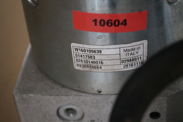 Jungheinrich 51417583 | Pumpmotor with tank and valve block 24V 2,2KW code R9320 Pumpmotor with tank and valve block 24V 2,2KW code R932010341 for EJD220 year 2016 - Hydraulikpumpe for Materialehåndteringsudstyr: billede 2 Jungheinrich 51417583 | Pumpmotor with tank and valve block 24V 2,2KW code R9320 Pumpmotor with tank and valve block 24V 2,2KW code R932010341 for EJD220 year 2016 - Hydraulikpumpe for Materialehåndteringsudstyr: billede 2