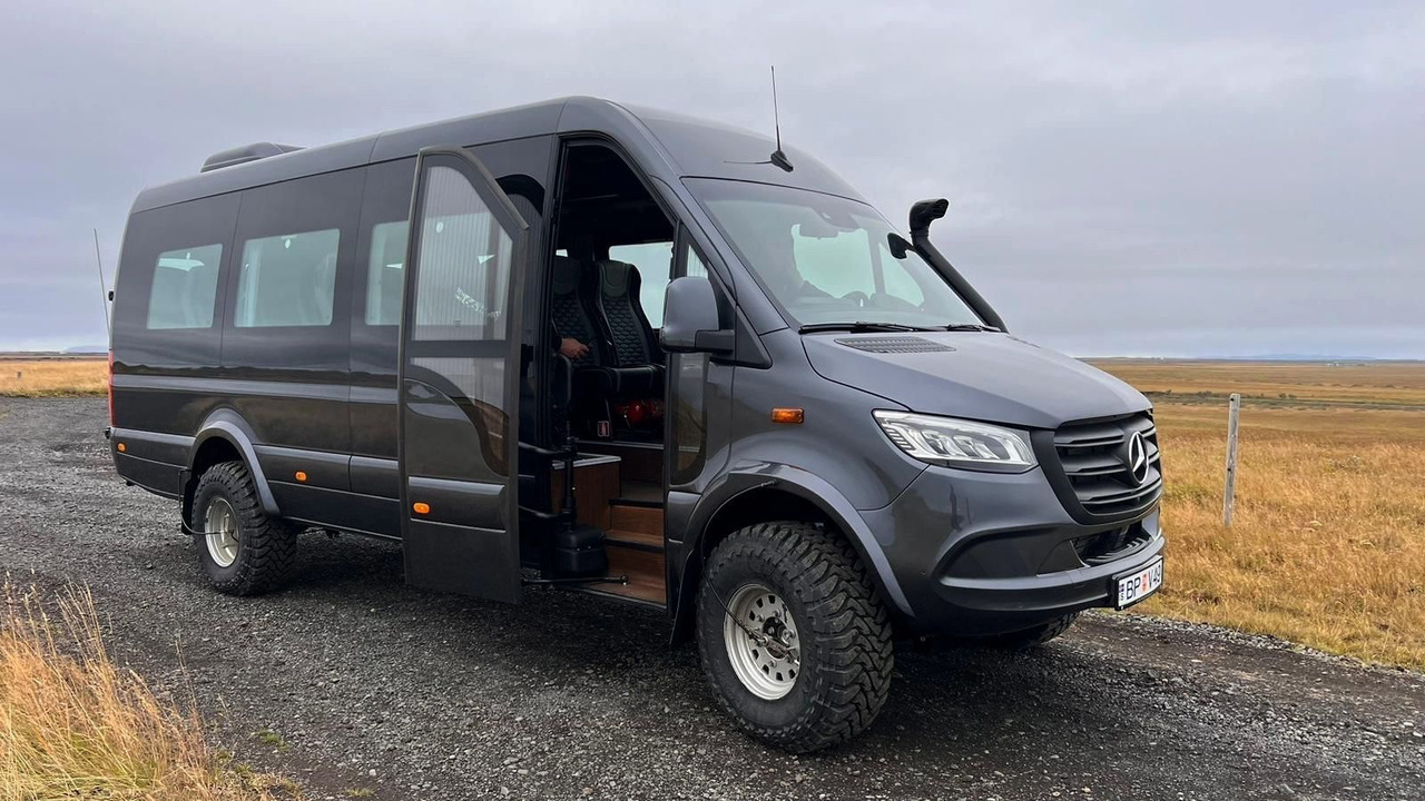 Mercedes-Benz Sprinter 519 AWD 4x4 TOURIST / 21 to 24 Seats - Minibus, Persontransport: billede 3 Mercedes-Benz Sprinter 519 AWD 4x4 TOURIST / 21 to 24 Seats - Minibus, Persontransport: billede 3