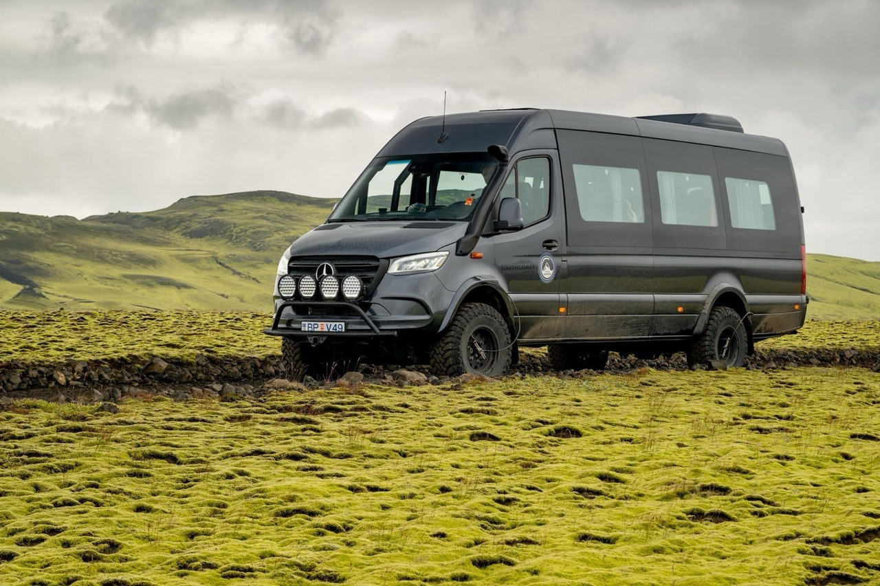 Mercedes-Benz Sprinter 519 AWD 4x4 TOURIST / 21 to 24 Seats - Minibus, Persontransport: billede 1 Mercedes-Benz Sprinter 519 AWD 4x4 TOURIST / 21 to 24 Seats - Minibus, Persontransport: billede 1