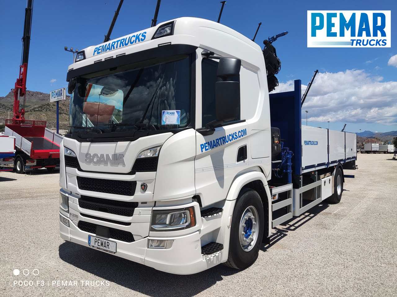 SCANIA P 370 4X2 GRUA CAJA FIJA - Lastbil med lad, Lastbil med kran: billede 2 SCANIA P 370 4X2 GRUA CAJA FIJA - Lastbil med lad, Lastbil med kran: billede 2