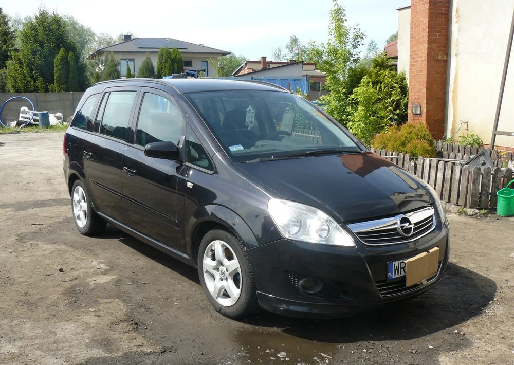 Opel Zafira 1.9 CDTI Cosmo - Bil: billede 2 Opel Zafira 1.9 CDTI Cosmo - Bil: billede 2