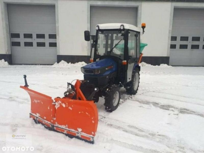 Farmtrac Farmtrac 22 22PS Winterdienst Traktor Schneeschild Streuer NEU - Kommunal traktor: billede 1 Farmtrac Farmtrac 22 22PS Winterdienst Traktor Schneeschild Streuer NEU - Kommunal traktor: billede 1